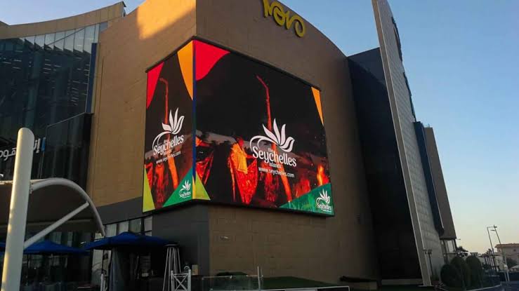 P8 Outdoor Screen: DIP or SMD? The Answer May Surprise You