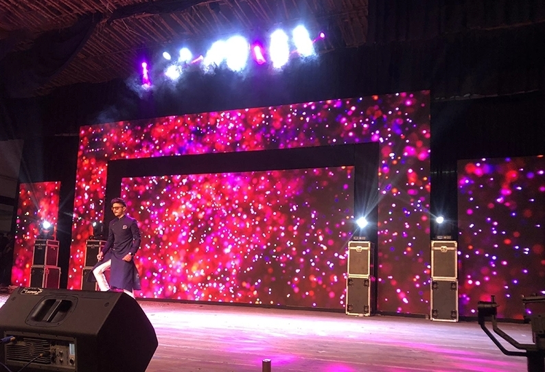 Cost-Effective Solution: Benefits of LED Backdrop Screen Rental