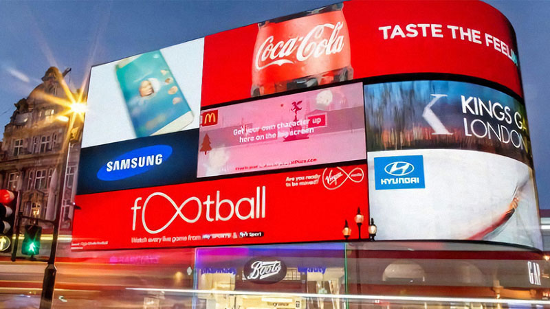 Surprising outdoor LED Screens : A Guide to Customer Engagement 